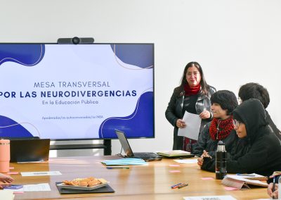 Escuela de Psicología USACH impulsa Mesa Transversal por las Neurodivergencias en la Educación Pública